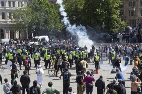 Arrests After Far Right Protesters Clash With Police In London The Far Right News Al Jazeera