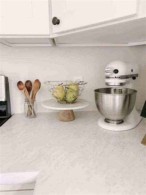 White Carrara Laminate Countertop