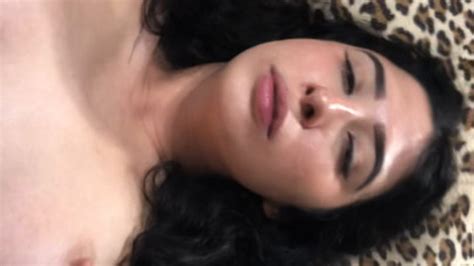MISSIONARY SEX WITH CUMLOAD ON HER HE KEEPS FUCKING HER MaXXX Loadz Amateur Hardcore Videos
