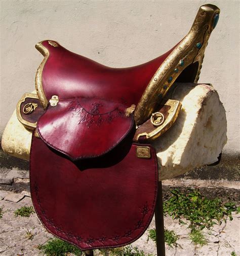 Polish Saddles 17th 18th Centuries Times Of Lamus Dworski