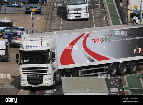 Heathrow Cargo Terminal Stock Photo Alamy