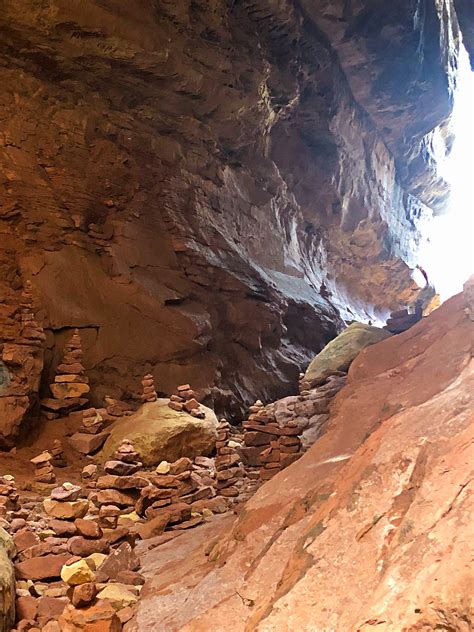 Chesler Park Loop - Canyonlands National Park - Grey Otter OUTventures®