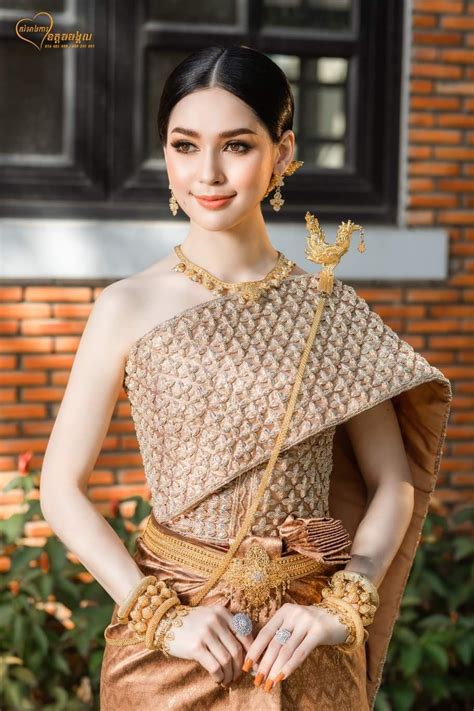 🇰🇭 Beautiful Cambodia Traditional Wedding Dress ⚜️ Amazing Cambodia