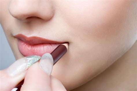 Tip Rápido Para Pintar Los Labios