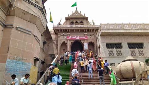 Radha Rani Mandir Barsana Travel Guide And Temple Timings