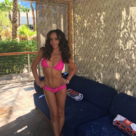 Hot Sexy Karina Smirnoff Bikini Pics