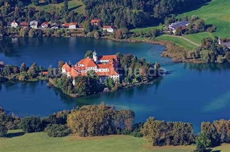 Seeon Seebruck Von Oben Kloster Seeon Im Bundesland Bayern