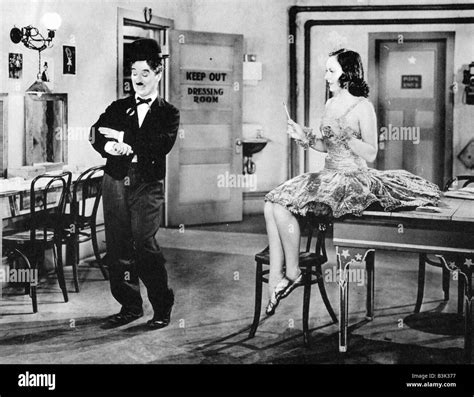 Modern Times 1936 Film With Charles Chaplin And Paulette Goddard Stock