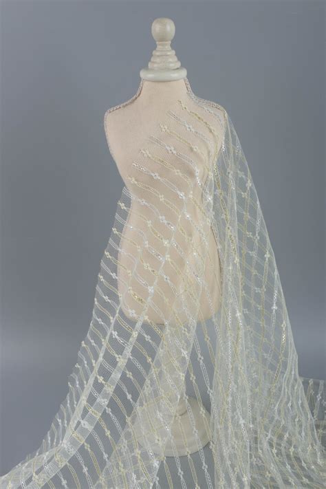 Two Color Gold Wire Mesh Fabric Clothing Lingerie Decorative Lace Wholesale Lace Fabric And