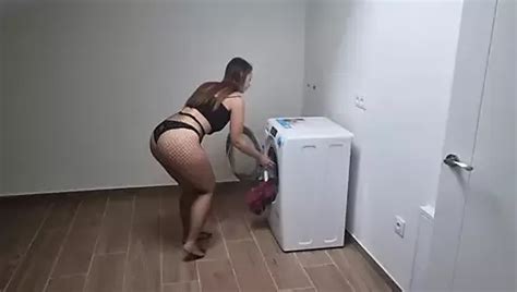 Beautiful MILF With A Huge Ass Cleaning The Kitchen And Take The Advantage Of Helping Her XHamster