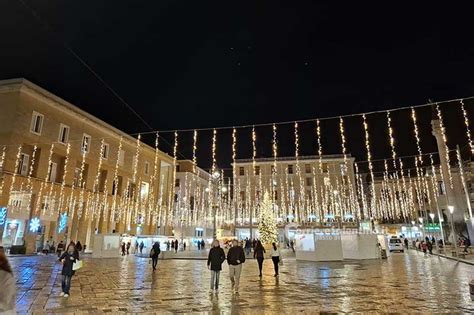 Natale in città ecco gli appuntamenti di domani venerdì 13 dicembre a