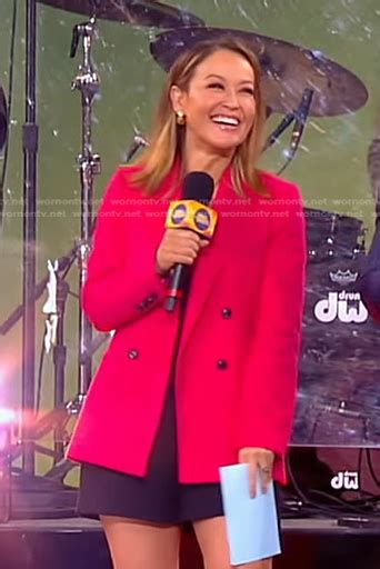 Wornontv Evas Hot Pink Double Breasted Blazer On Good Morning America Eva Pilgrim Clothes