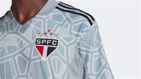 Veja Detalhes Da Nova Camisa De Goleiro Do S O Paulo