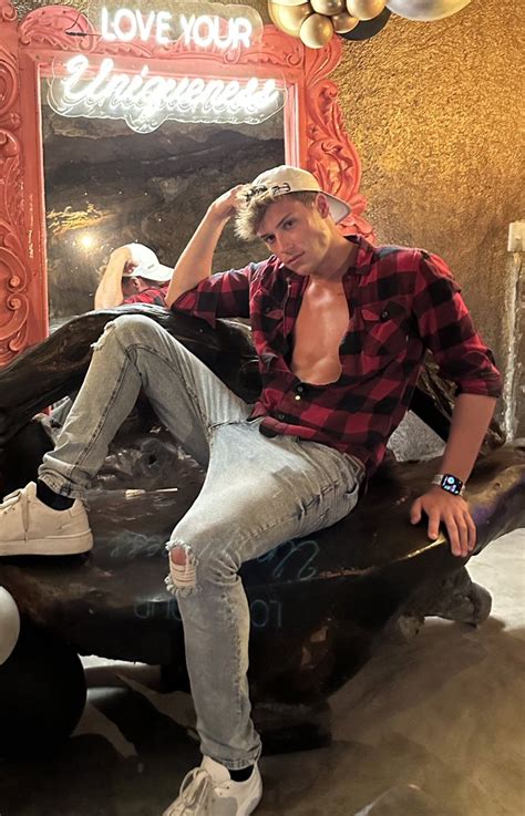 Rawr ItsBen Top 19 OnlyFans On Twitter RT Horny Justin69