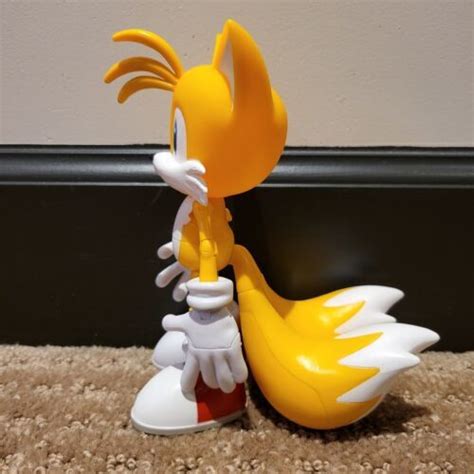 Jazwares Tails Super Poser Sonic The Hedgehog Figure