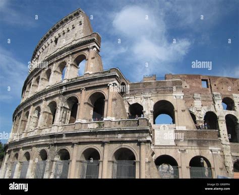 The Colloseum Hi Res Stock Photography And Images Alamy