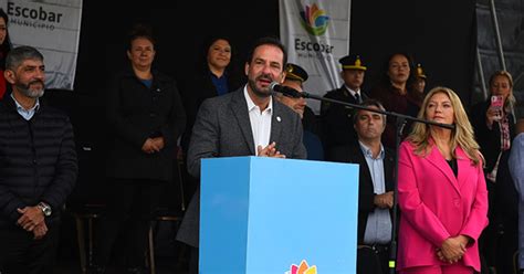 Sujarchuk anunció importantes obras en el 49º aniversario de Maquinista