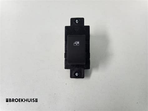 Electric Window Switch Chevrolet Captiva D V X