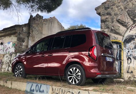 Prueba Renault Kangoo Combi E Tech