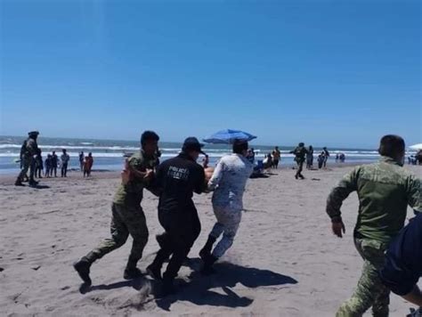 Sedena Y Sspc Salvan A Hombre De Morir Ahogado En Playa El Sesteo En