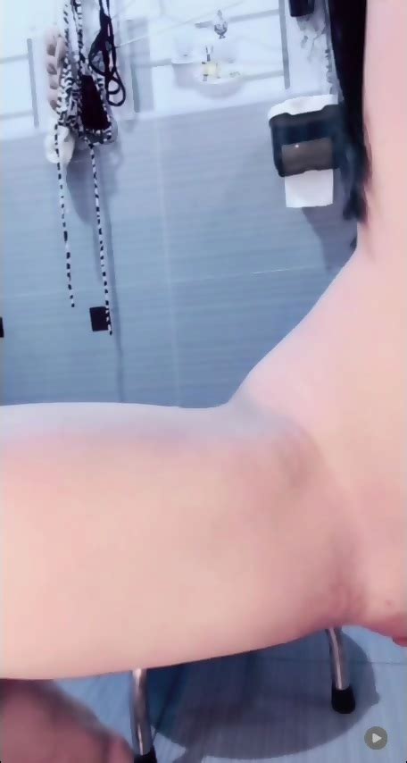 Hot Babe Webcam Show