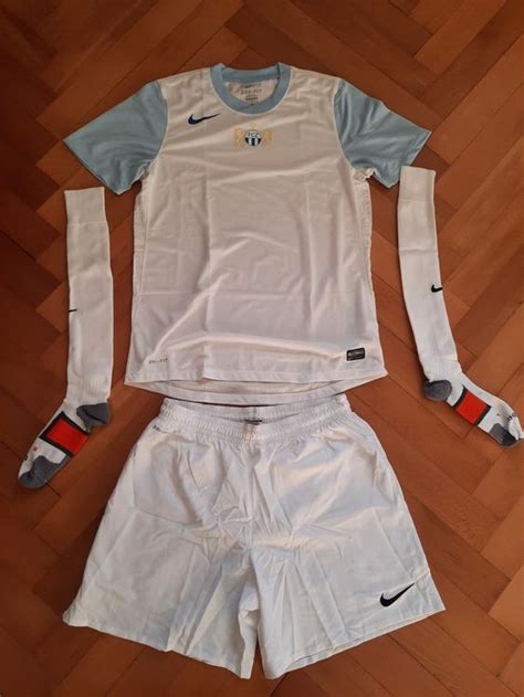 FCZ FC Zürich Trikot Hose Stulpen Nike Kaufen auf Ricardo