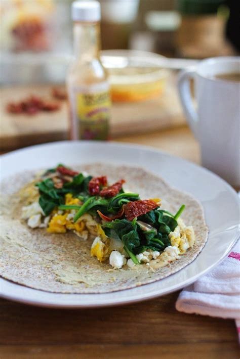 Egg Spinach And Feta Breakfast Wrap Recipe Yummy Healthy Breakfast