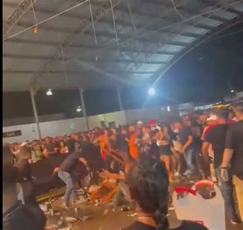 Jornal Correio Homem Morre E Outros Dois S O Baleados Em Festa Na Bahia