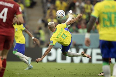 Richarlison Vira Mascote Da Esquerda Na Copa Do Qatar