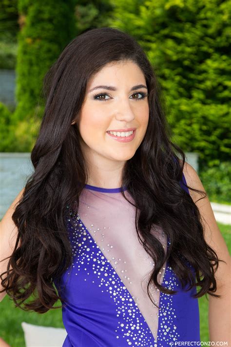 Lustful Girl Miranda Miller Shoves Dick Up Her Ass 13 Photos