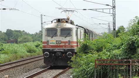 Bandra Terminus H Nizamuddin Garib Rath Express Youtube