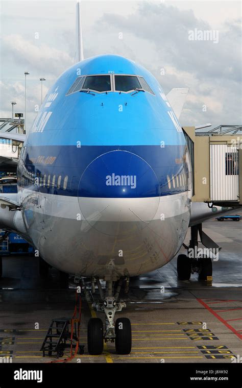 Klm cockpit Fotos und Bildmaterial in hoher Auflösung Alamy