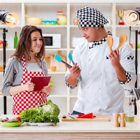 A Complete Guide To Vegan TV and Cooking Shows