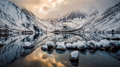 Montañas con nieve en cielo nublado Fondo de pantalla 4k HD ID 4595