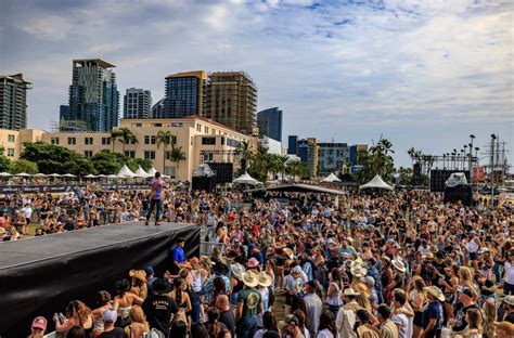 Boots In The Park Presents Jason Aldean Dustin Lynch Friends