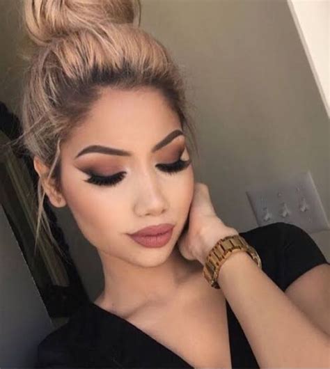 A Patricinha E O Dono Do Morro Maquiagem Para O Dia A Dia Maquiagem De Inverno Maquiagem Nude