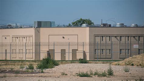 Ada County Jail briefly goes into lockdown after inmate breaks ...