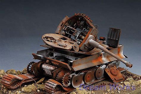 Award Winner Built 1 35 Battle Damaged Tiger Tank Diorama EBay