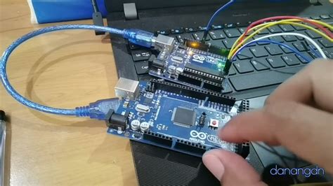 Cara Burn Bootloader Arduino Dengan Arduino Lain Sebagai Programmer Nya