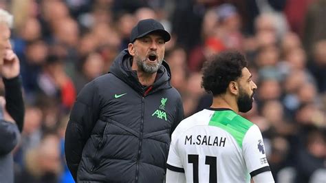 Liverpool Two Former Pl Strikers Side With Salah After Fiery Clash