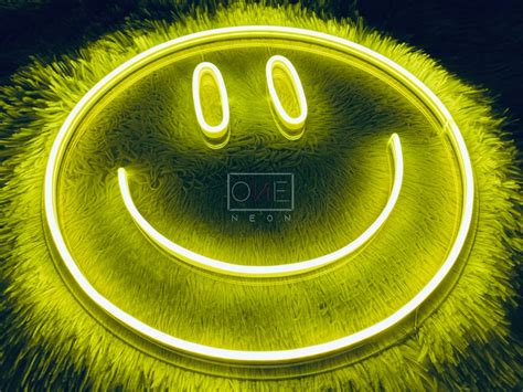 Smile Face | LED Neon Sign | ONE Neon