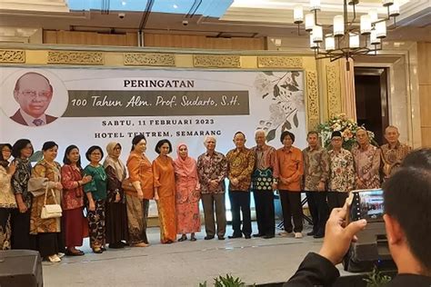 Peringatan 100 Tahun Alm Prof Sudarto SH Prihatin Remaja Yang Gagal