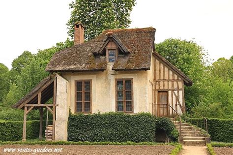 Ch Teau De Versailles Le Hameau De La Reine Le Boudoir Visites Guidees