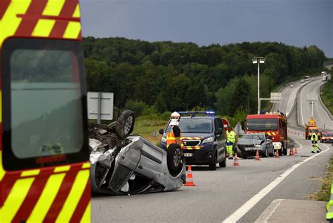 Fait Divers Un Accident Spectaculaire Fait Trois Bless S Au Val Dajol