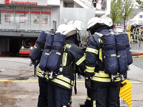 Pkw Brand In Tiefgarage Einsatzbericht R Srath