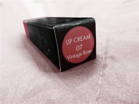 Pixy Lip Cream Nude Colour Series Review Swatch