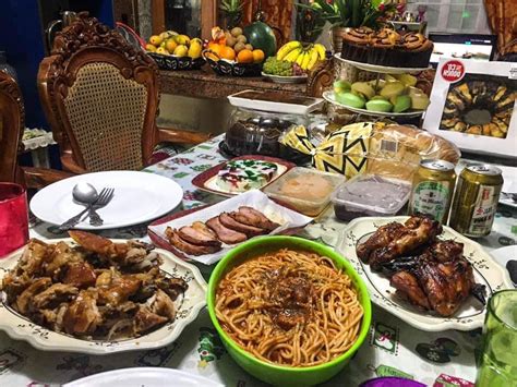 What Are Your Noche Buena Must Haves The Red Circle