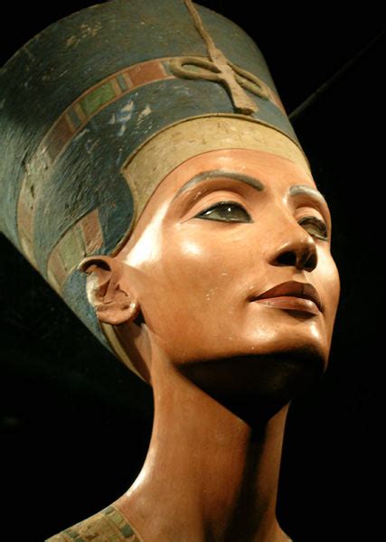 Nefertiti - Biografia da Rainha Egípcia - InfoEscola