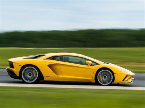 Lamborghini Top Speed Mph - Lamborghini