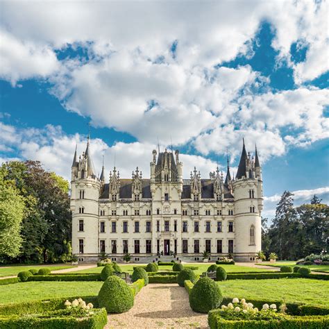 Lives Unique Château de Challain la Potherie